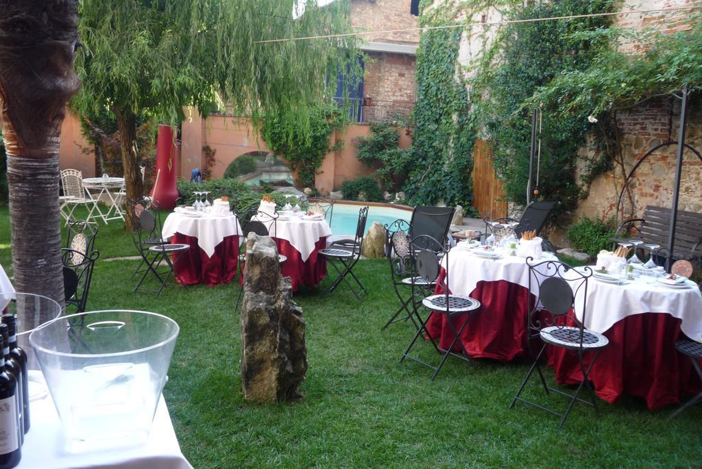 Lori'S Inn Мондові Екстер'єр фото