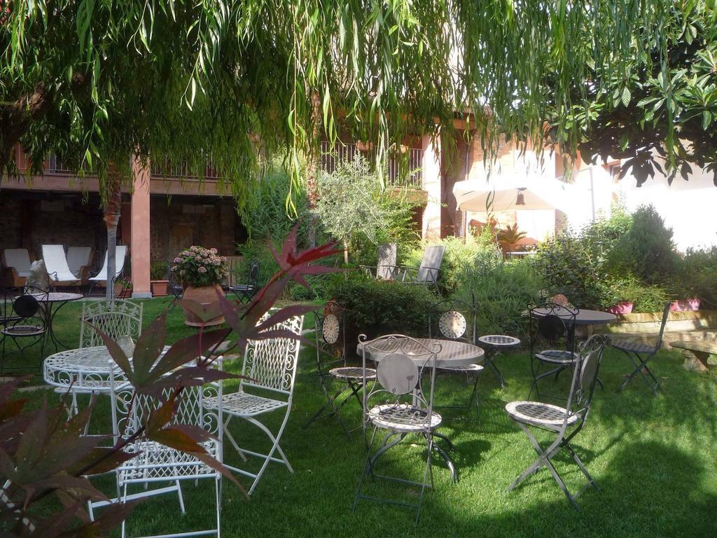 Lori'S Inn Мондові Екстер'єр фото
