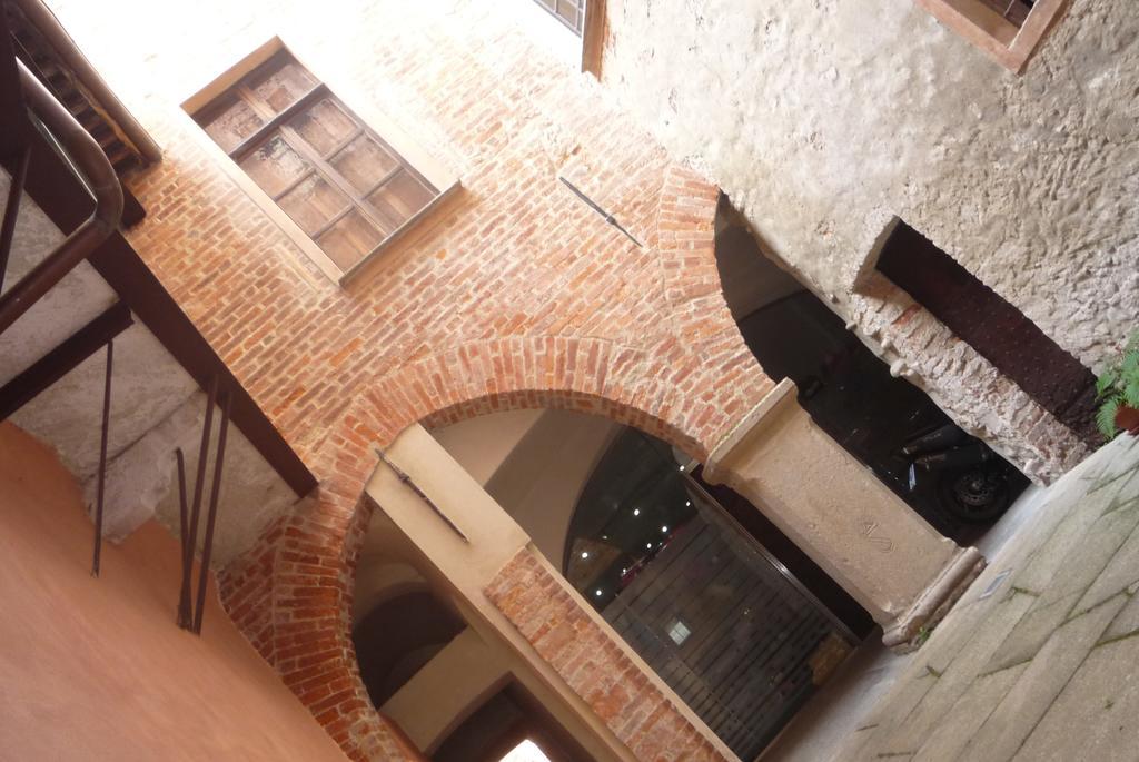 Lori'S Inn Мондові Екстер'єр фото